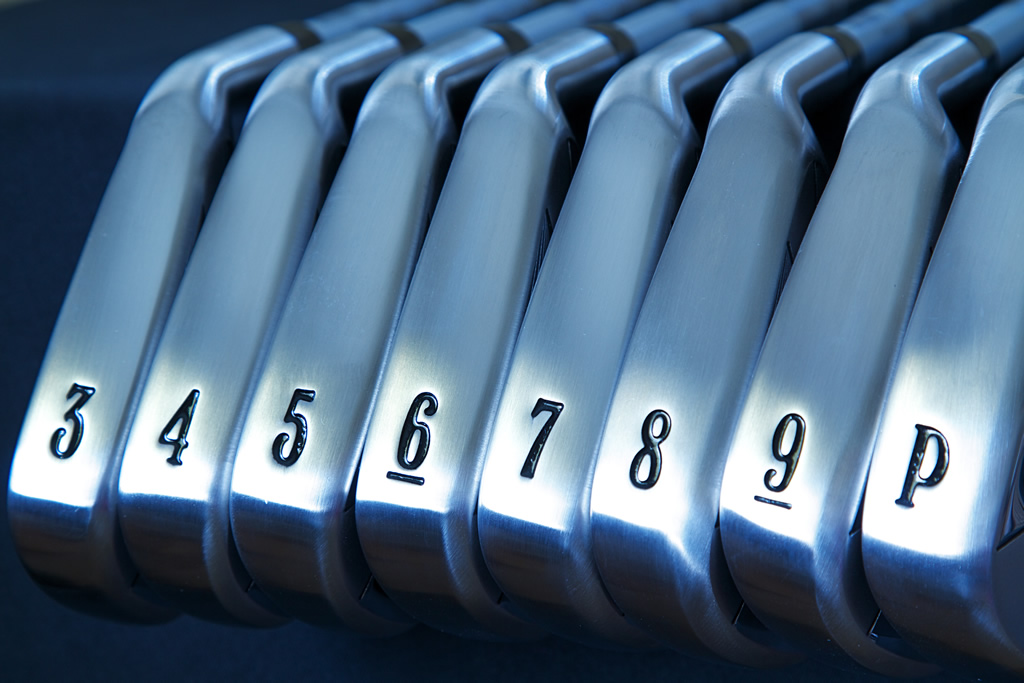 Sports equipment inventory software for QuickBooks®