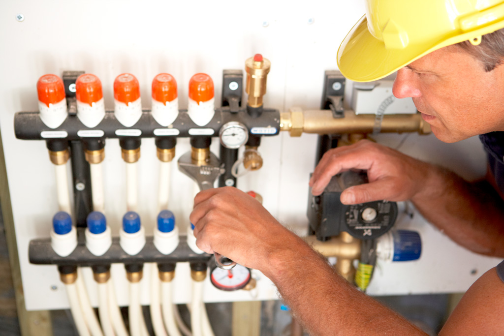 Grow your business with plumbing distribution software 