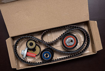 Kit of timing belt with rollers distributed within the auto parts supply chain